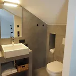 Bed & Breakfast Leni's Mountain 3*