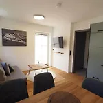 Bed and breakfast Leni's Mountain 3*