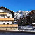 Leni's Mountain