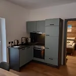 Leni's Mountain Frühstückspension 3*