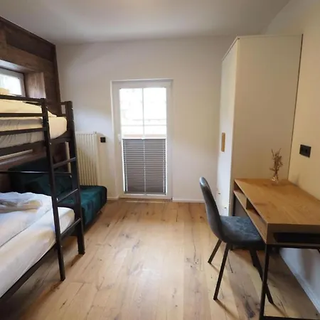 Oda ve Kahvaltı Leni's Mountain 3*