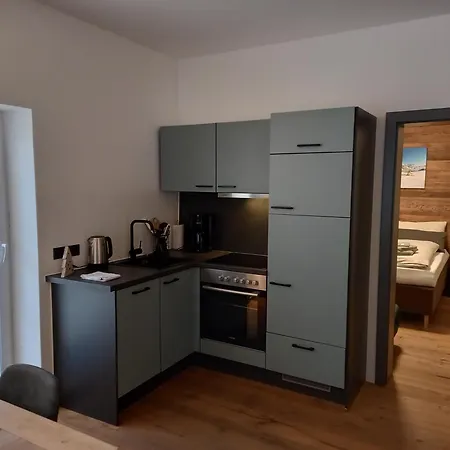 Leni's Mountain Oda ve Kahvaltı 3*