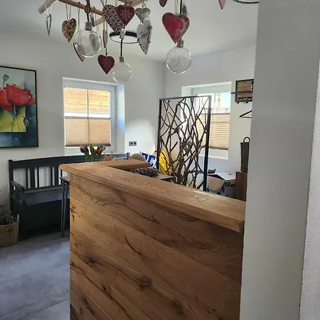 Leni's Mountain Bed & Breakfast 3*