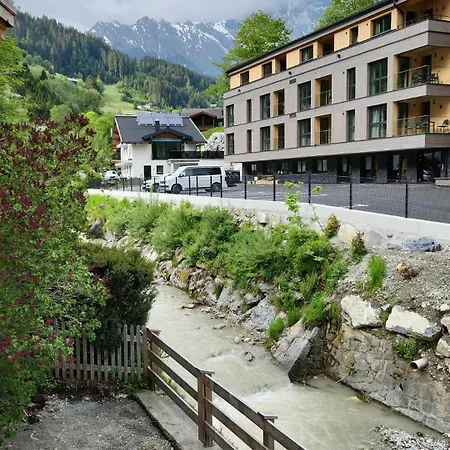 Oda ve Kahvaltı Leni's Mountain