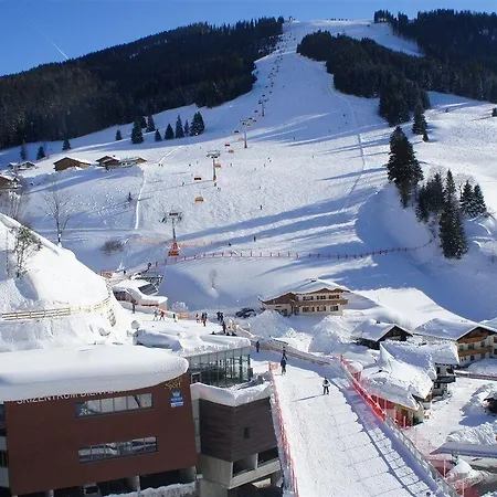 Leni's Mountain Oda ve Kahvaltı