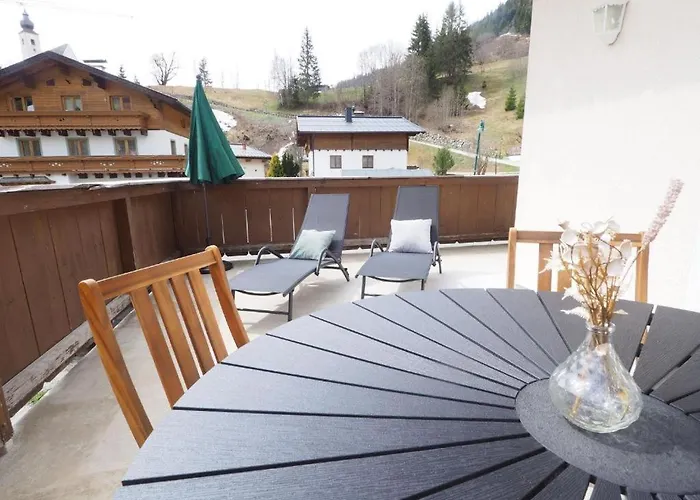 Leni's Mountain 3*