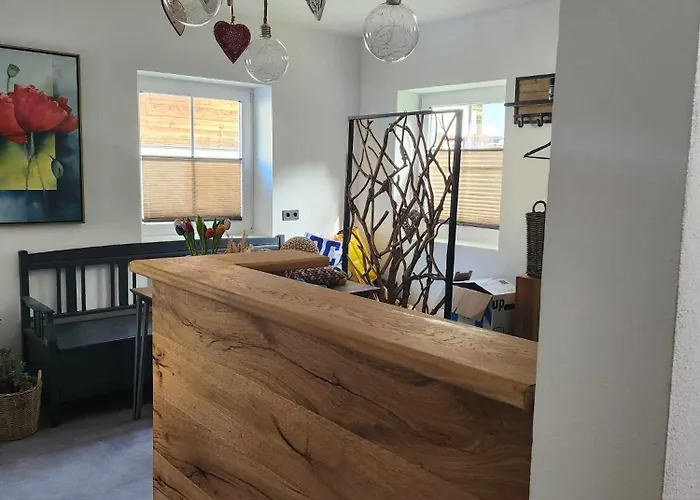 Leni's Mountain Bed & Breakfast 3*